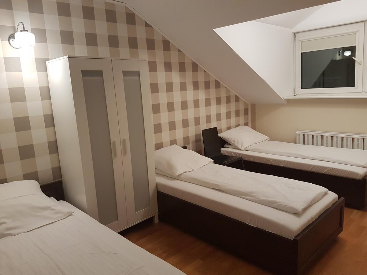 Duszka Hostel ワルシャワ エクステリア 写真