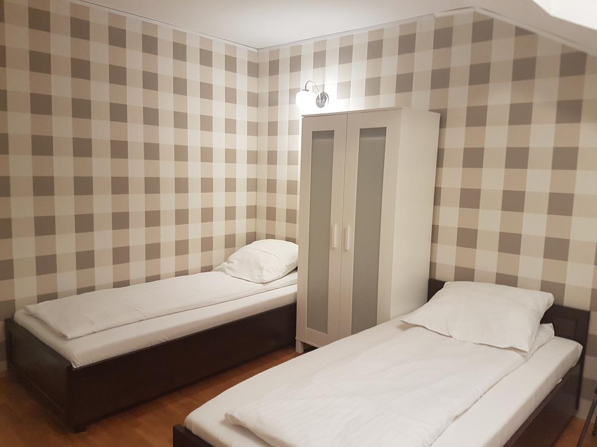Duszka Hostel ワルシャワ エクステリア 写真