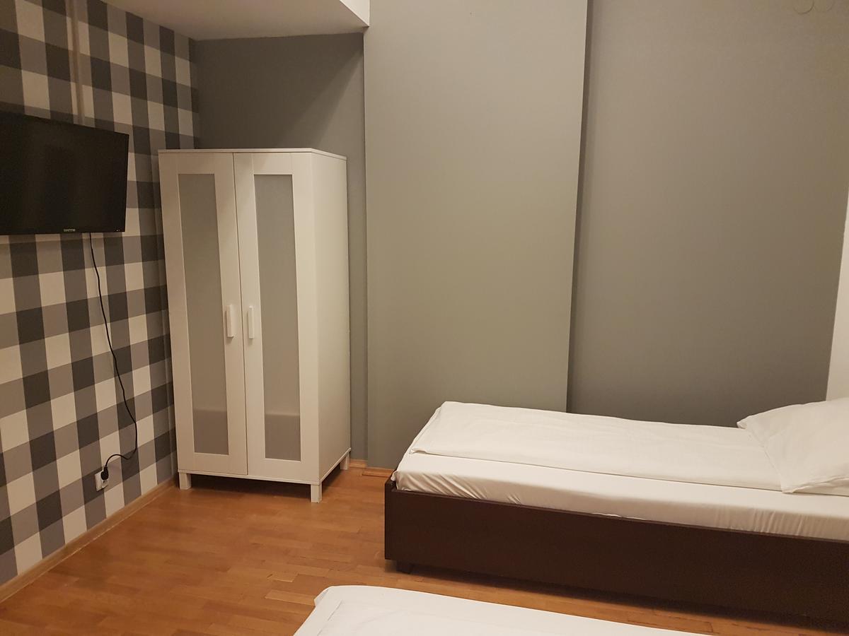 Duszka Hostel ワルシャワ エクステリア 写真